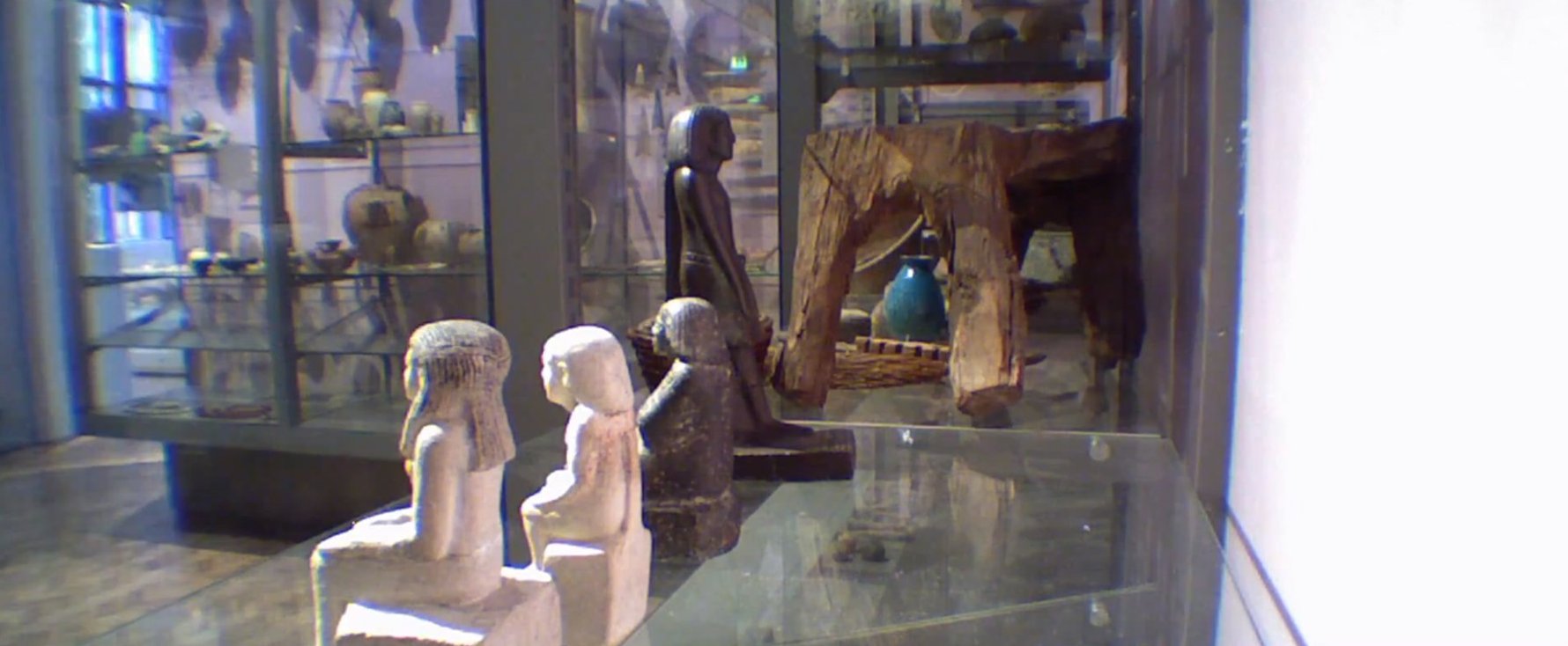 Megmozdult egy 4000 éves egyiptomi szobor, a frász kerülgette az embereket